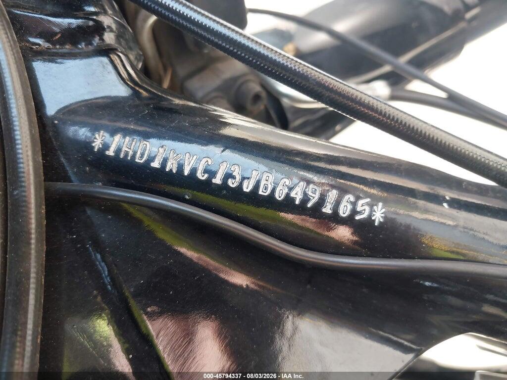1HD1KVC13JB649165 2018 HARLEY-DAVIDSON FLHRXS photo no. 10