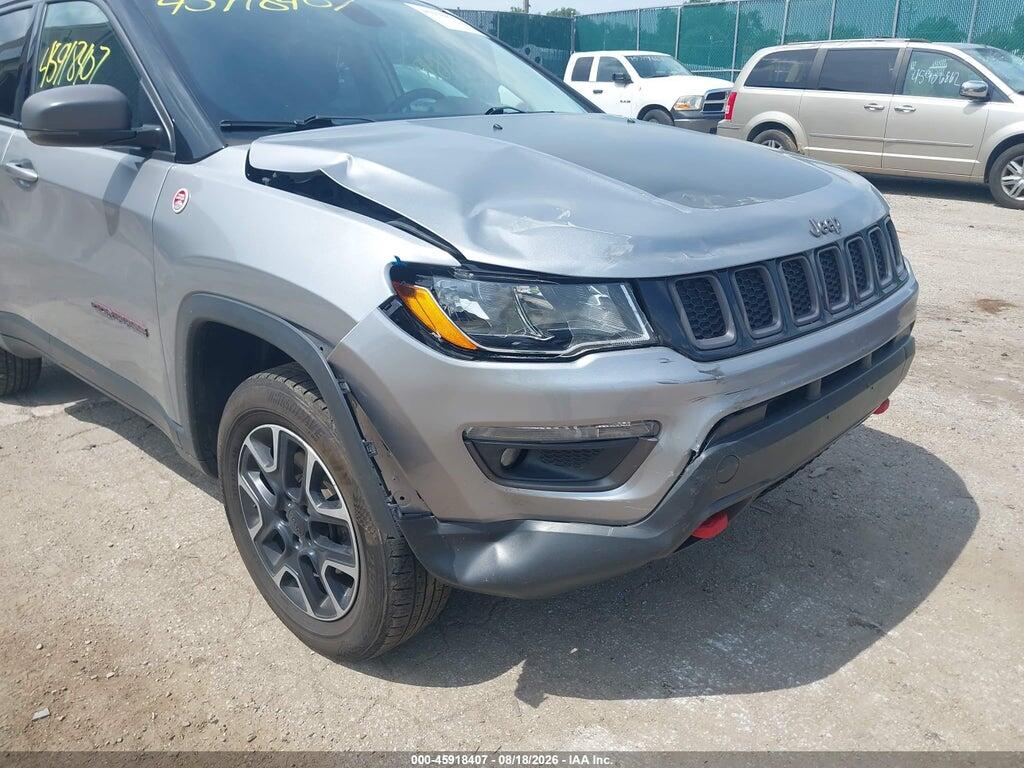 3C4NJDDB5KT671742 2019 JEEP COMPASS photo no. 6