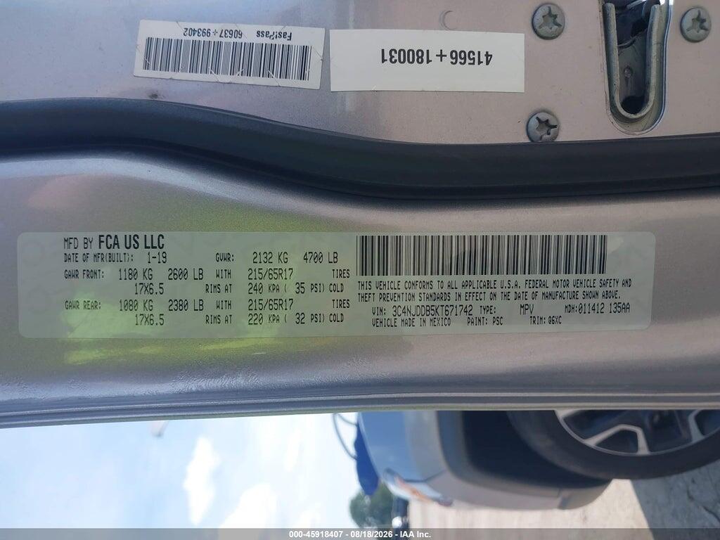 3C4NJDDB5KT671742 2019 JEEP COMPASS photo no. 9