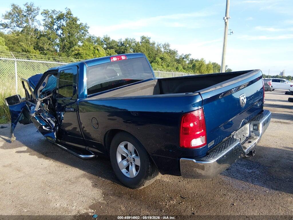 1C6RR6FG6KS733267 2019 RAM 1500 CLASSIC photo no. 3
