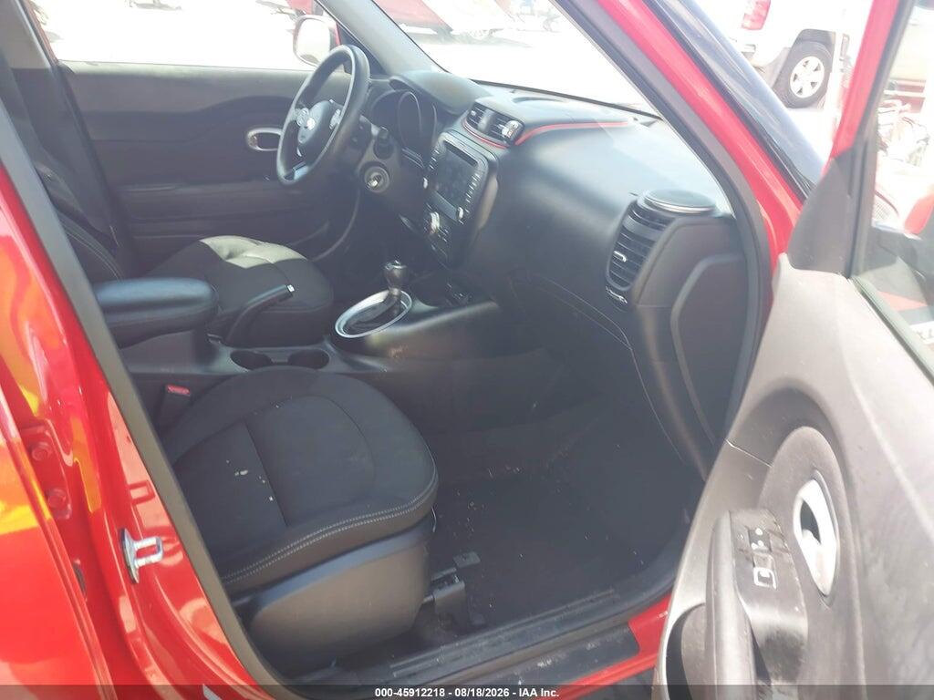 KNDJP3A59K7632565 2019 KIA SOUL photo no. 5