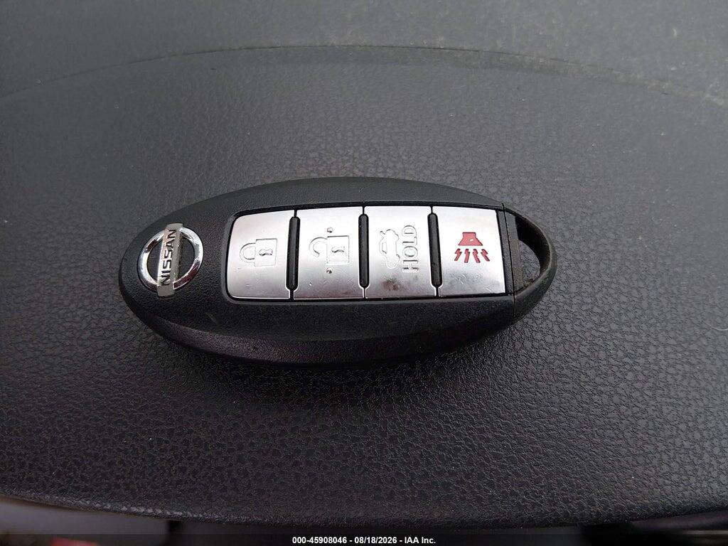 3N1CN7APXKL813759 2019 NISSAN VERSA photo no. 11