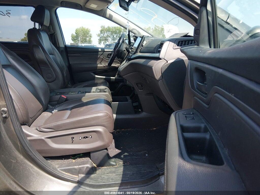 5FNRL6H74JB080974 2018 HONDA ODYSSEY photo no. 5