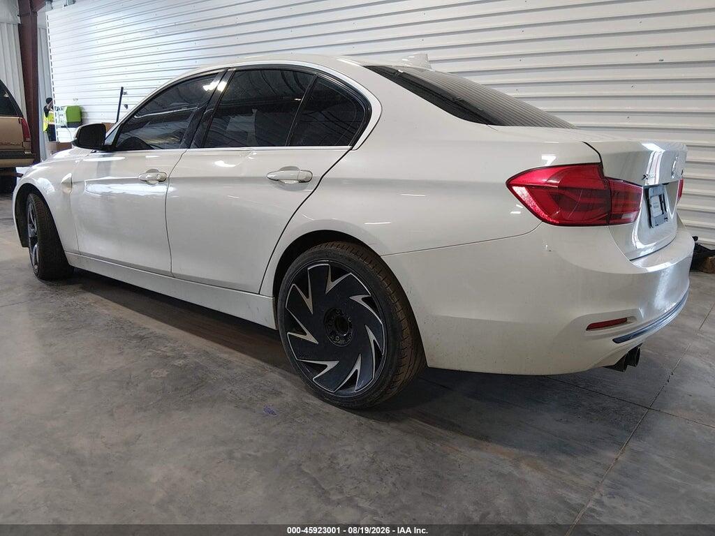 WBA8D9G54JNU70028 2018 BMW 330I photo no. 3