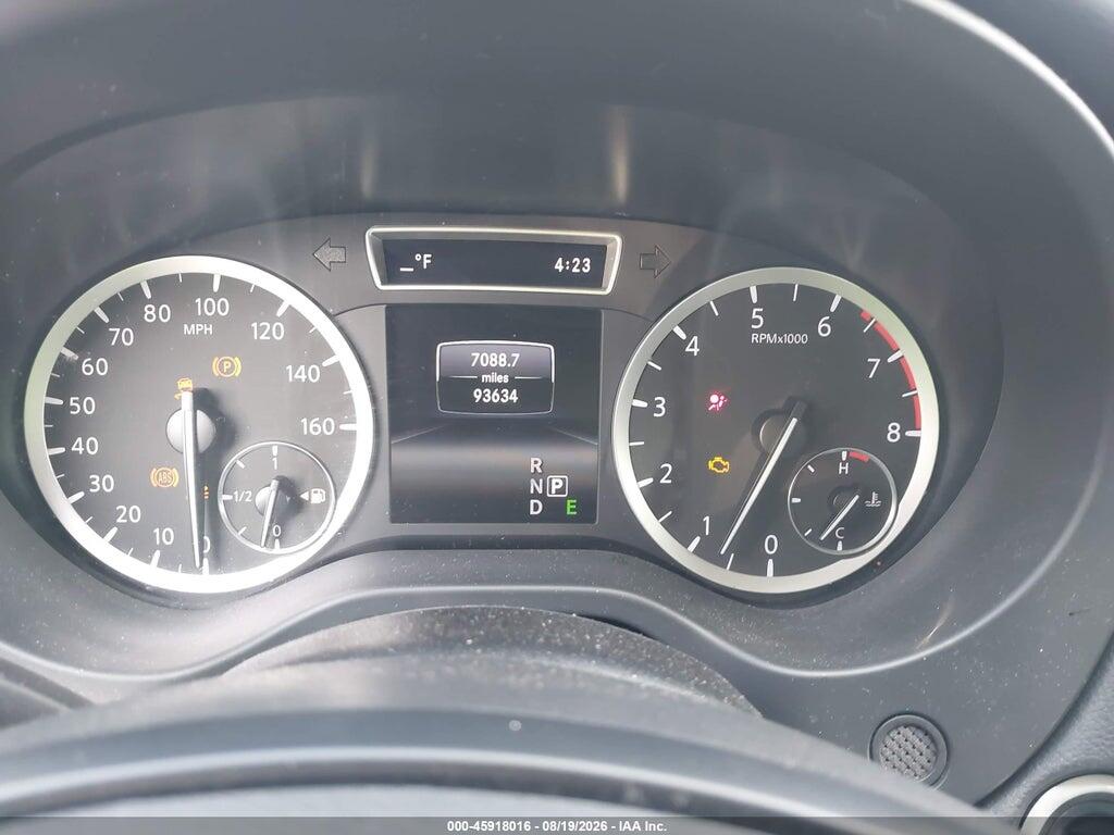 SJKCH5CR7JA054210 2018 INFINITI QX30 photo no. 7