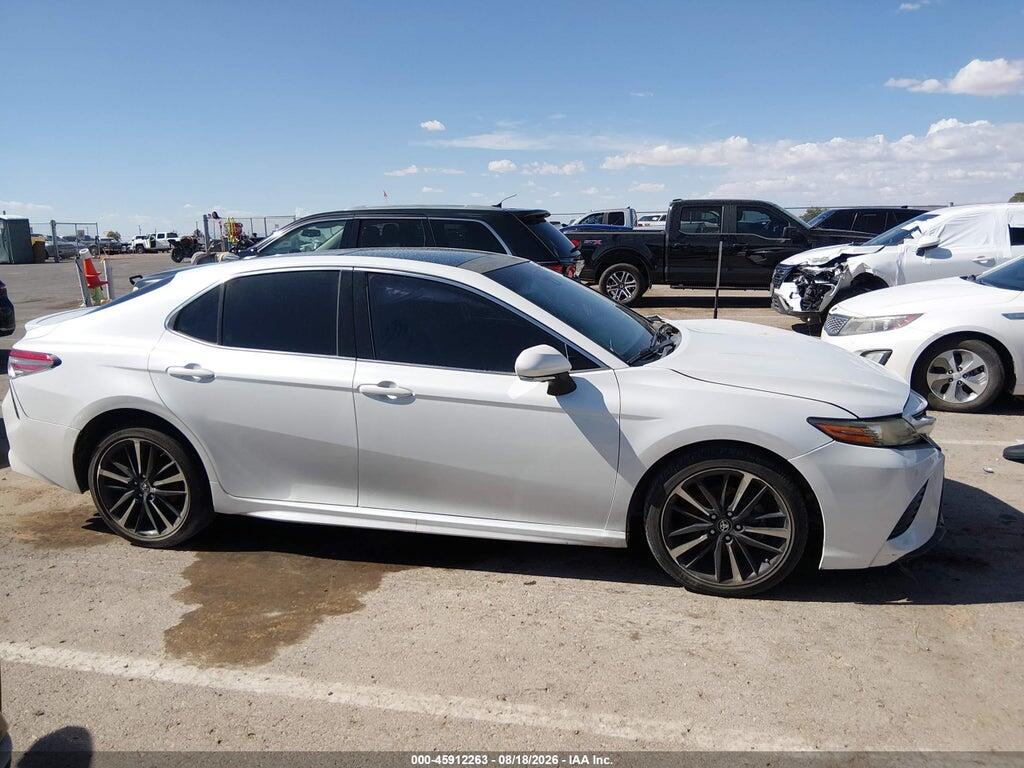 4T1B61HK4JU071873 2018 TOYOTA CAMRY photo no. 12