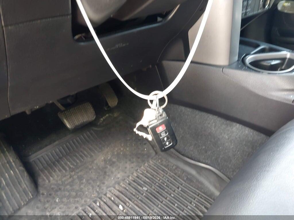 2T3DFREV8JW768041 2018 TOYOTA RAV4 photo no. 9