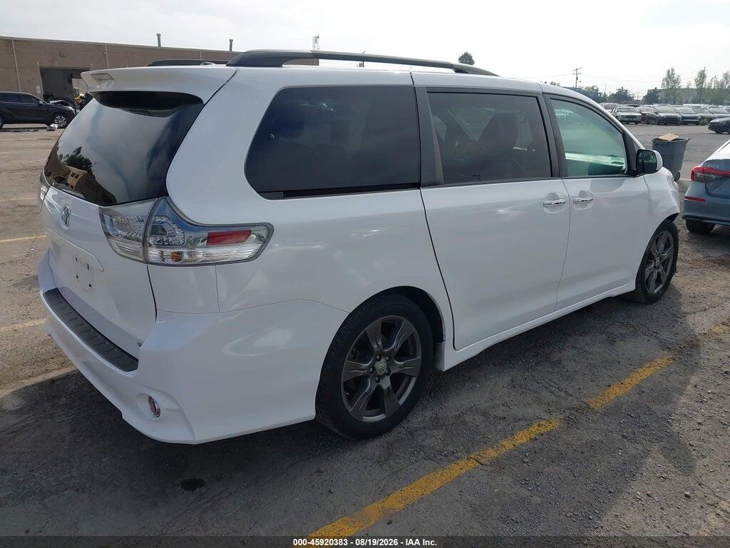 5TDXZ3DC2HS880668 2017 TOYOTA SIENNA photo no. 4