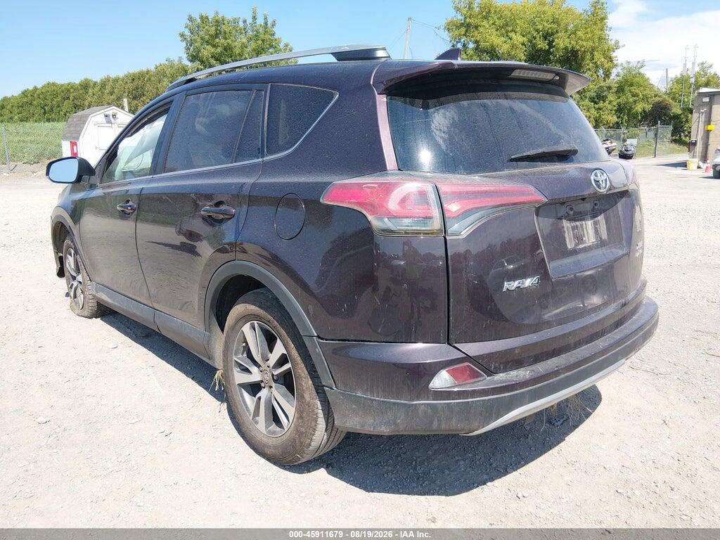 2T3RFREV4JW776028 2018 TOYOTA RAV4 photo no. 3