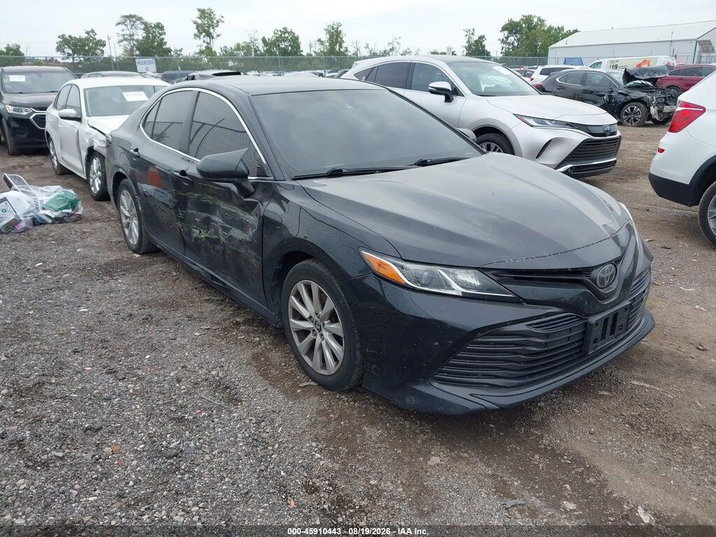 JTNB11HK1J3010081 2018 TOYOTA CAMRY photo no. 1