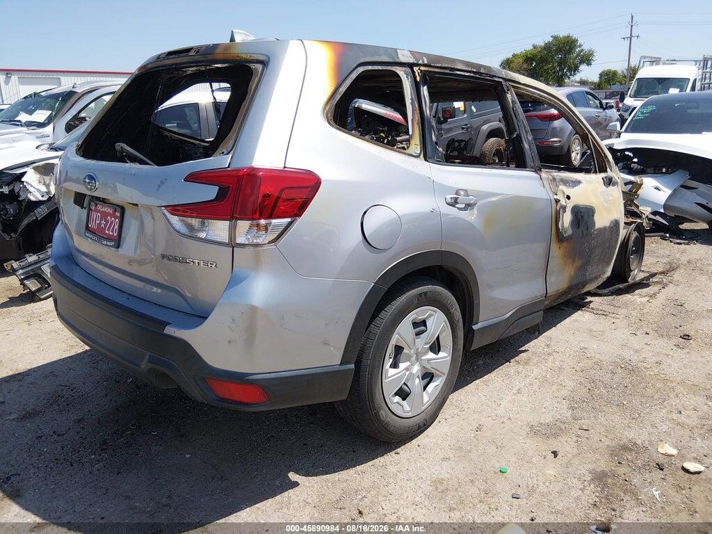 JF2SKAAC5KH511808 2019 SUBARU FORESTER photo no. 4