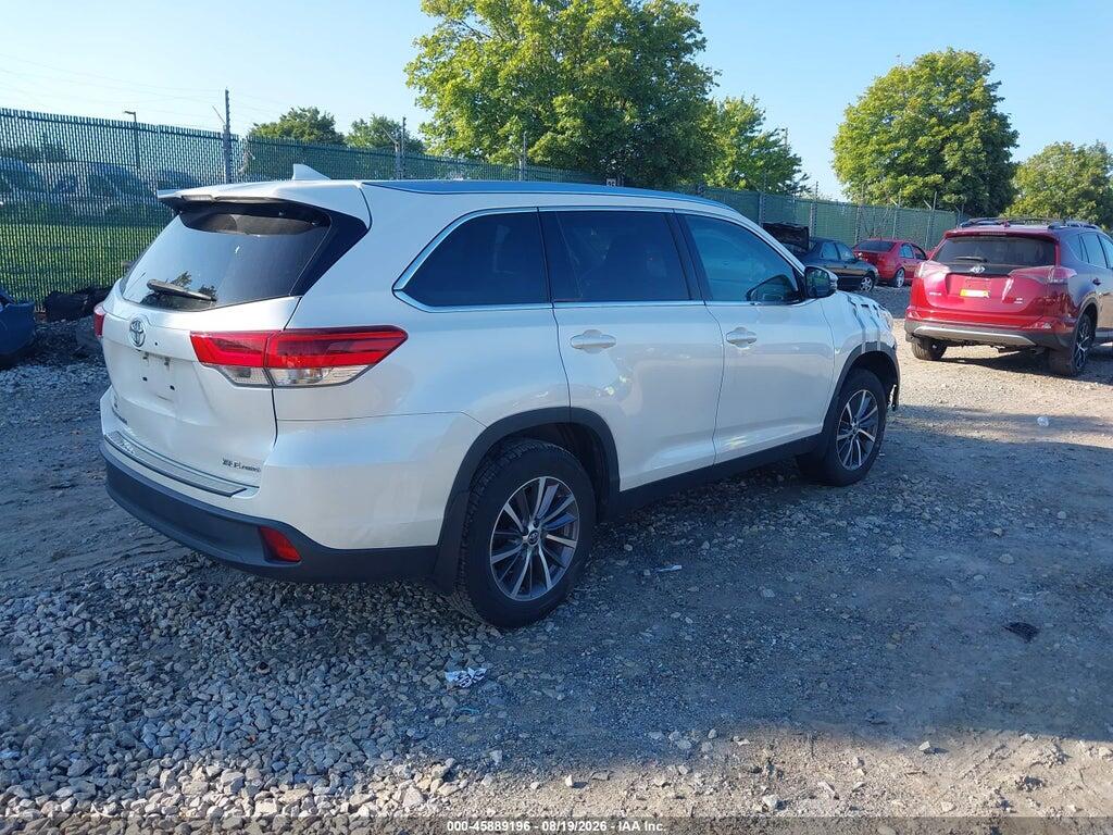 5TDJZRFH0KS597050 2019 TOYOTA HIGHLANDER photo no. 4