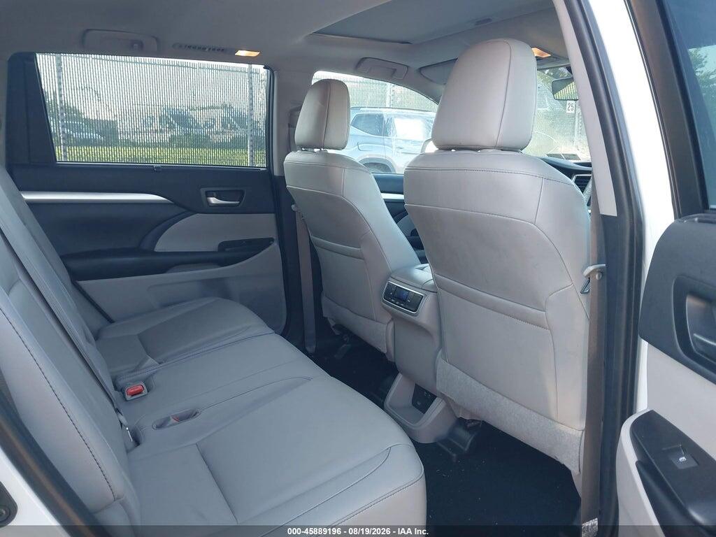 5TDJZRFH0KS597050 2019 TOYOTA HIGHLANDER photo no. 8