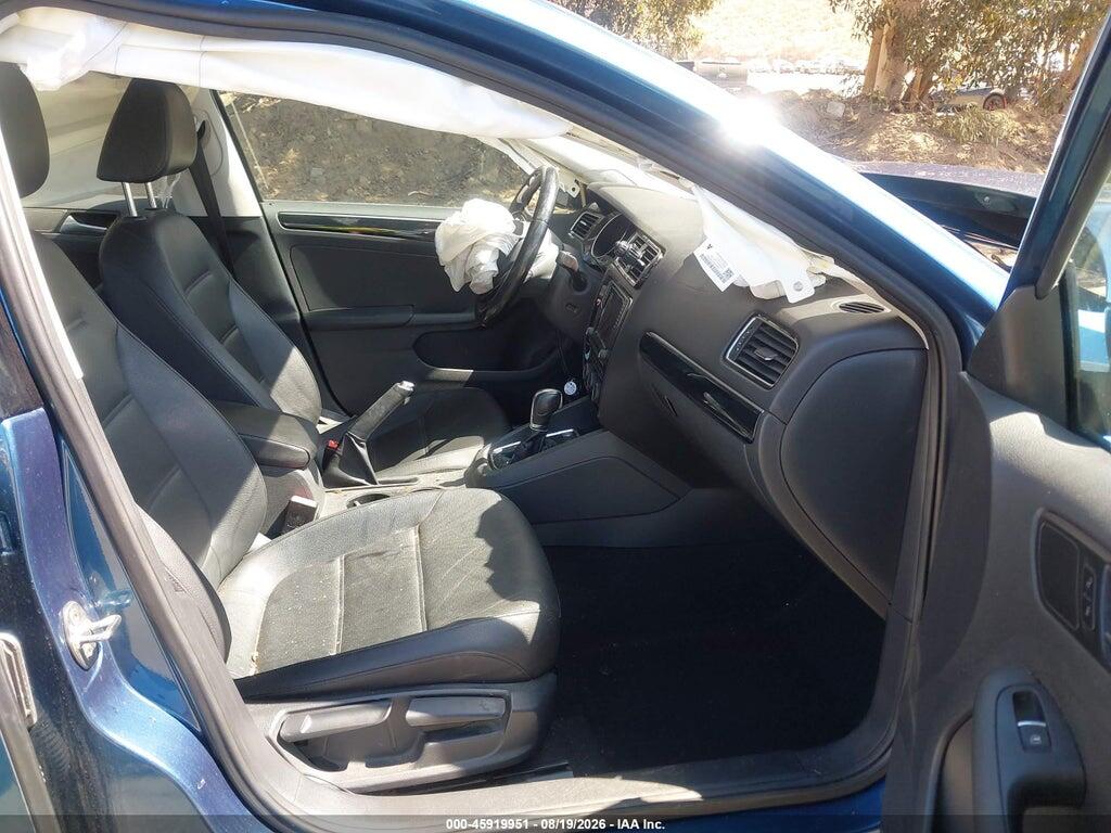 3VWL17AJ9HM215683 2017 VOLKSWAGEN JETTA photo no. 5