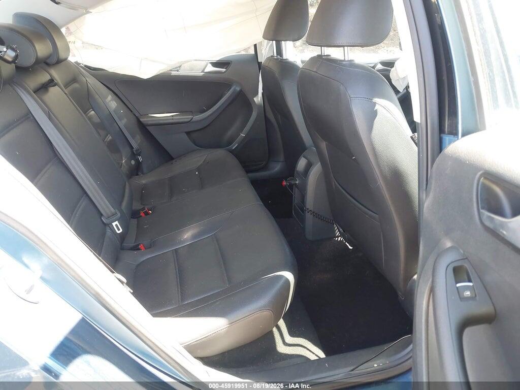 3VWL17AJ9HM215683 2017 VOLKSWAGEN JETTA photo no. 8