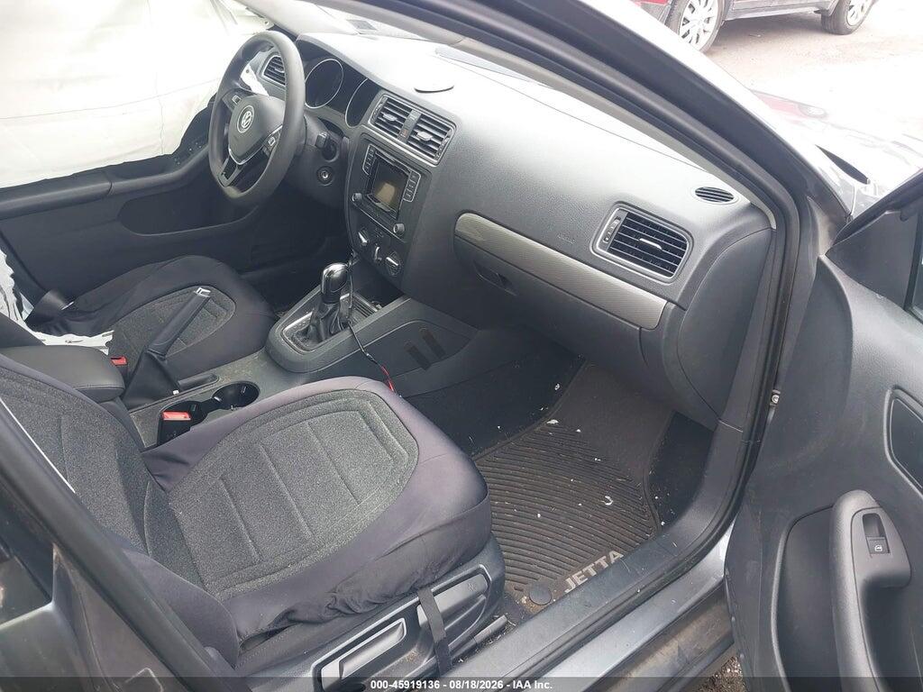 3VW2B7AJ5HM212501 2017 VOLKSWAGEN JETTA photo no. 5
