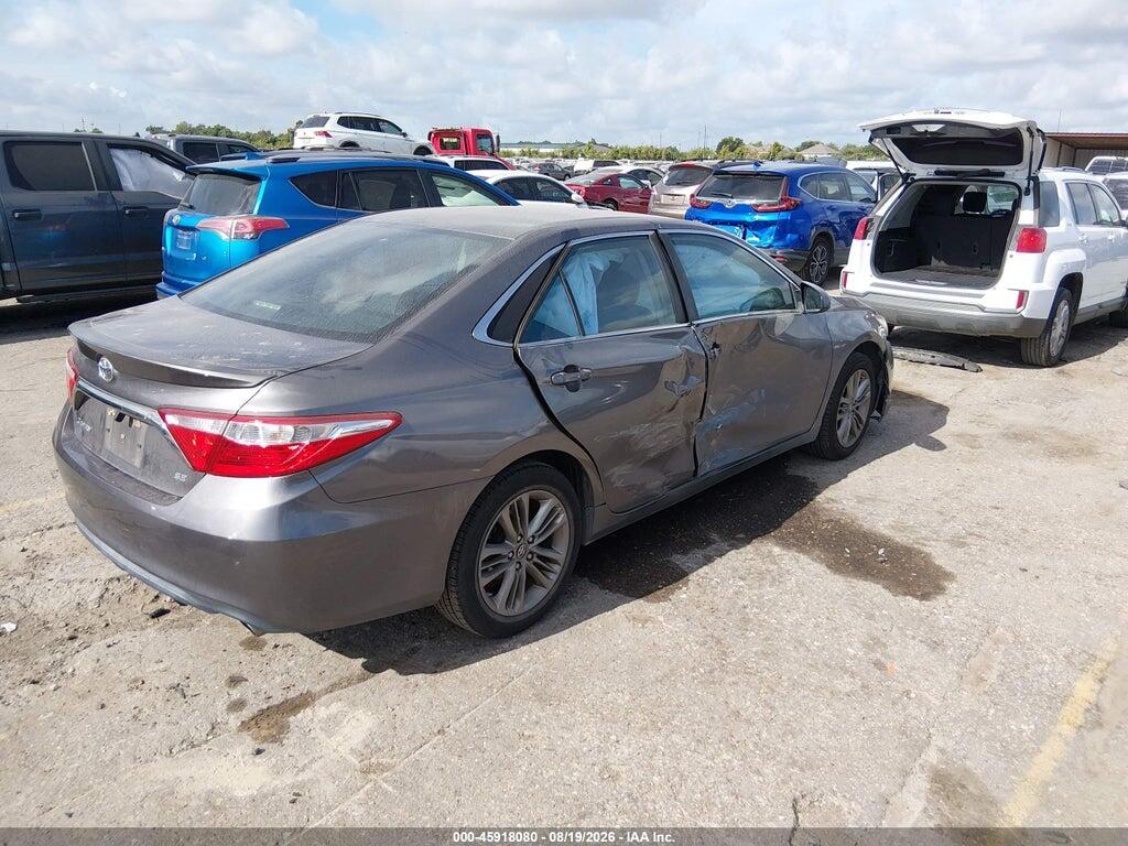 4T1BF1FK6HU363036 2017 TOYOTA CAMRY photo no. 4