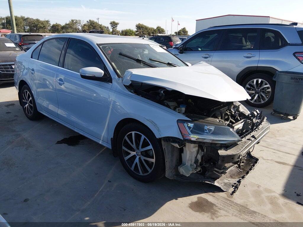 3VWDB7AJ4HM412150 2017 VOLKSWAGEN JETTA photo no. 1