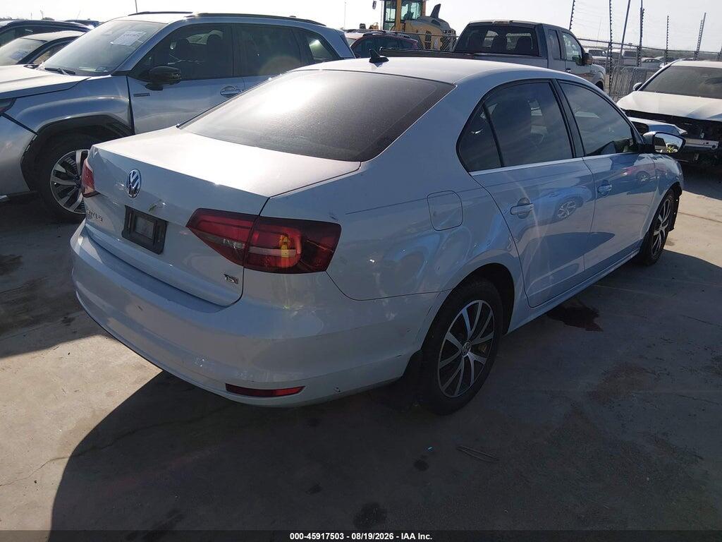 3VWDB7AJ4HM412150 2017 VOLKSWAGEN JETTA photo no. 4