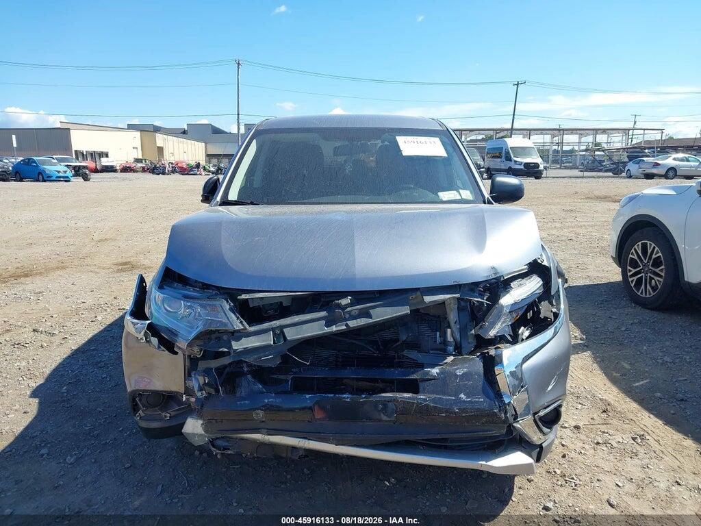 JA4AZ2A35HZ035827 2017 MITSUBISHI OUTLANDER photo no. 11