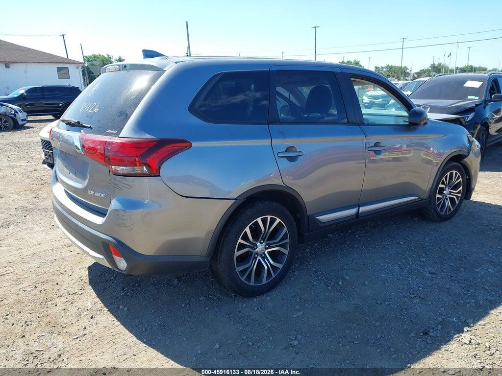 JA4AZ2A35HZ035827 2017 MITSUBISHI OUTLANDER photo no. 4