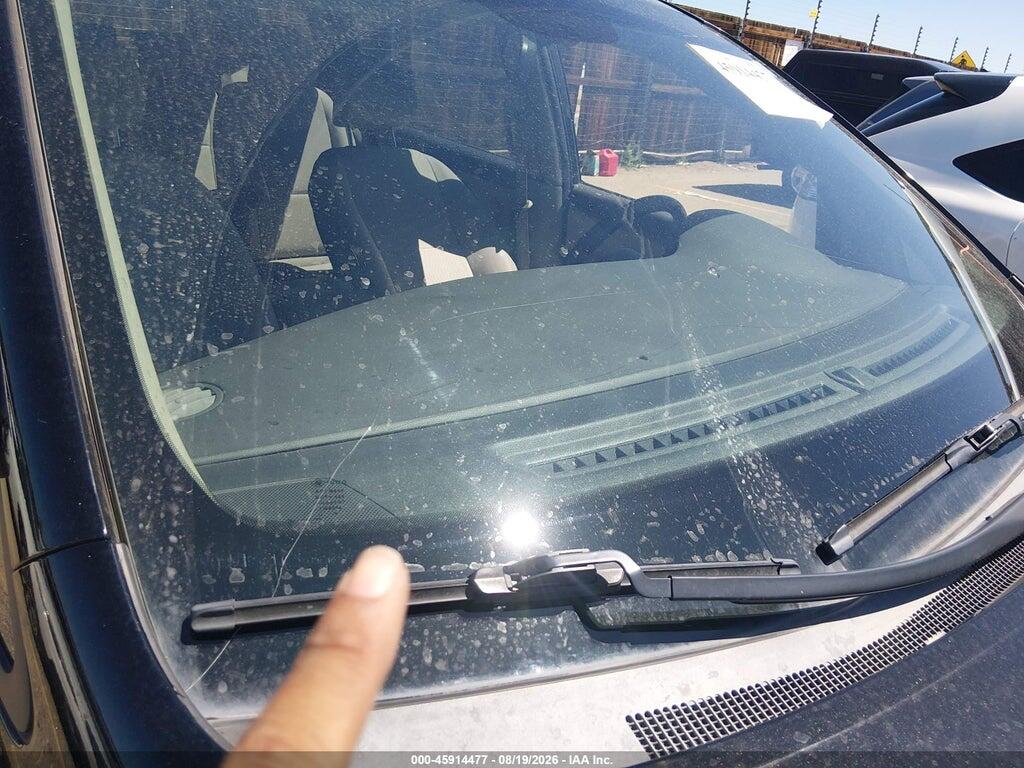 KNDMA5C10H6258995 2017 KIA SEDONA photo no. 6