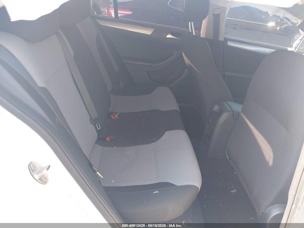 3VW2B7AJ2HM217686 2017 VOLKSWAGEN JETTA photo no. 8