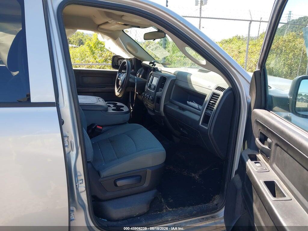 1C6RR7FT4JS327912 2018 RAM 1500 photo no. 5