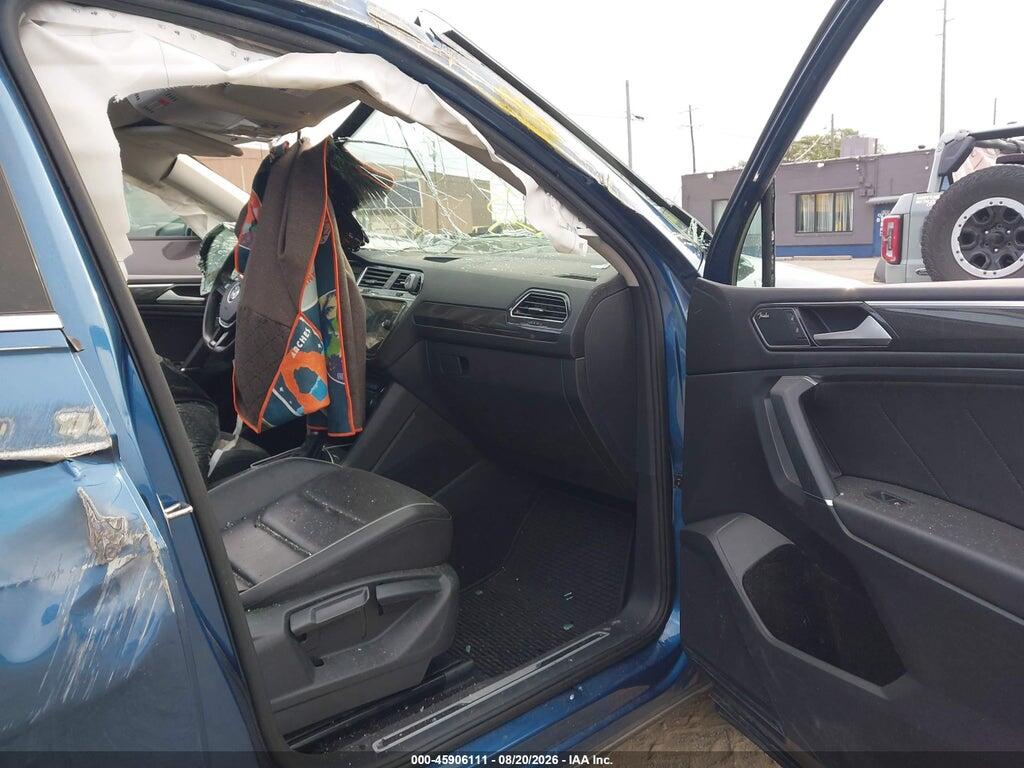3VV4B7AX8JM196317 2018 VOLKSWAGEN TIGUAN photo no. 5