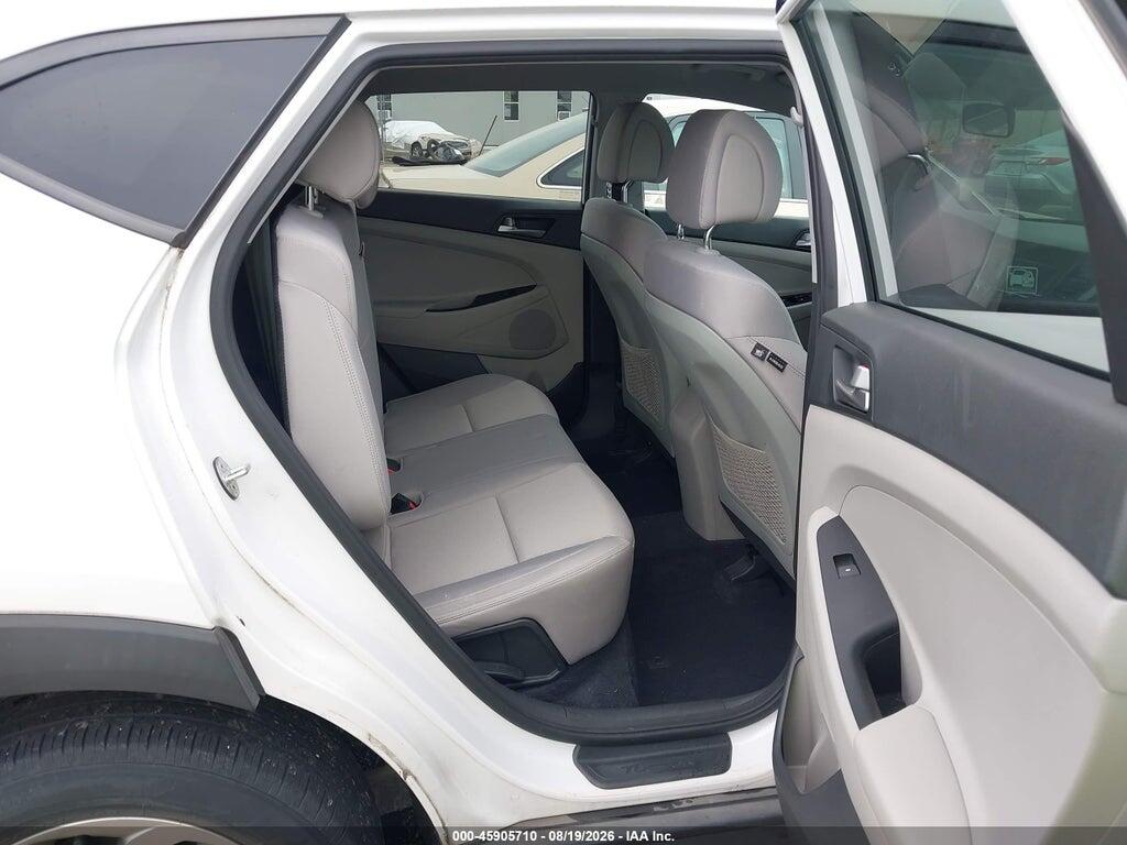 KM8J2CA4XJU701443 2018 HYUNDAI TUCSON photo no. 8