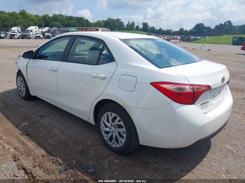 5YFBURHEXJP776211 2018 TOYOTA COROLLA photo no. 3