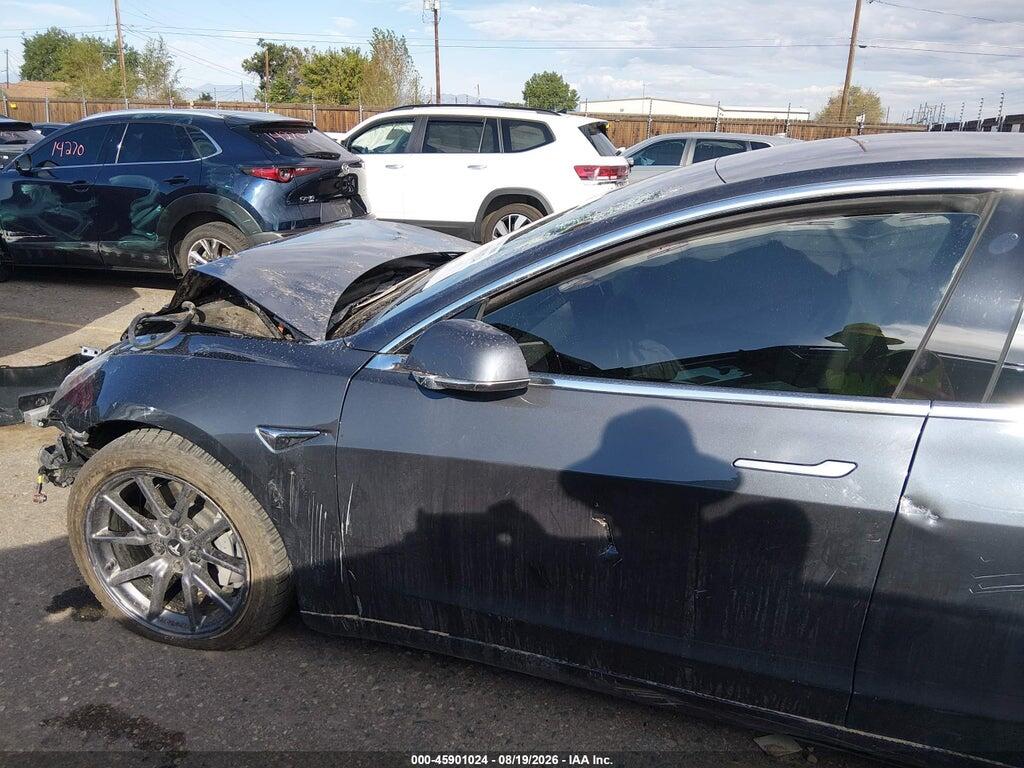 5YJ3E1EB0JF074987 2018 TESLA MODEL 3 photo no. 12