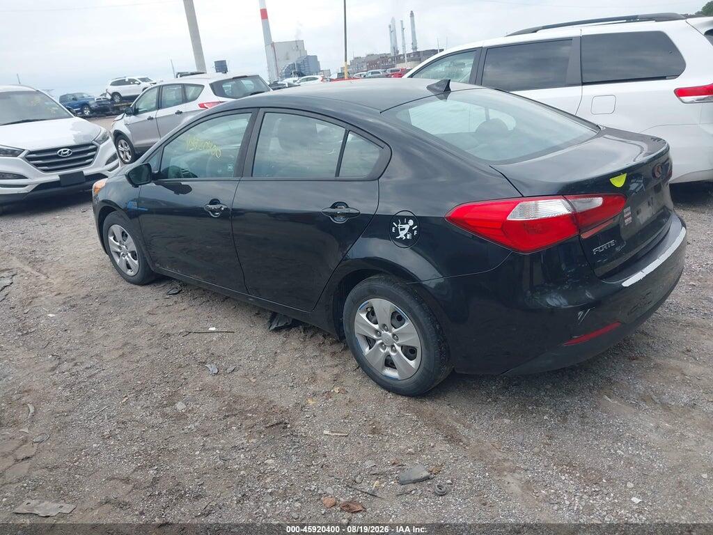 KNAFK4A66G5599429 2016 KIA FORTE photo no. 3