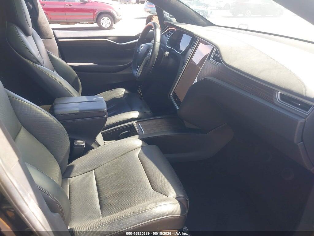 5YJXCDE22GF026263 2016 TESLA MODEL X photo no. 5