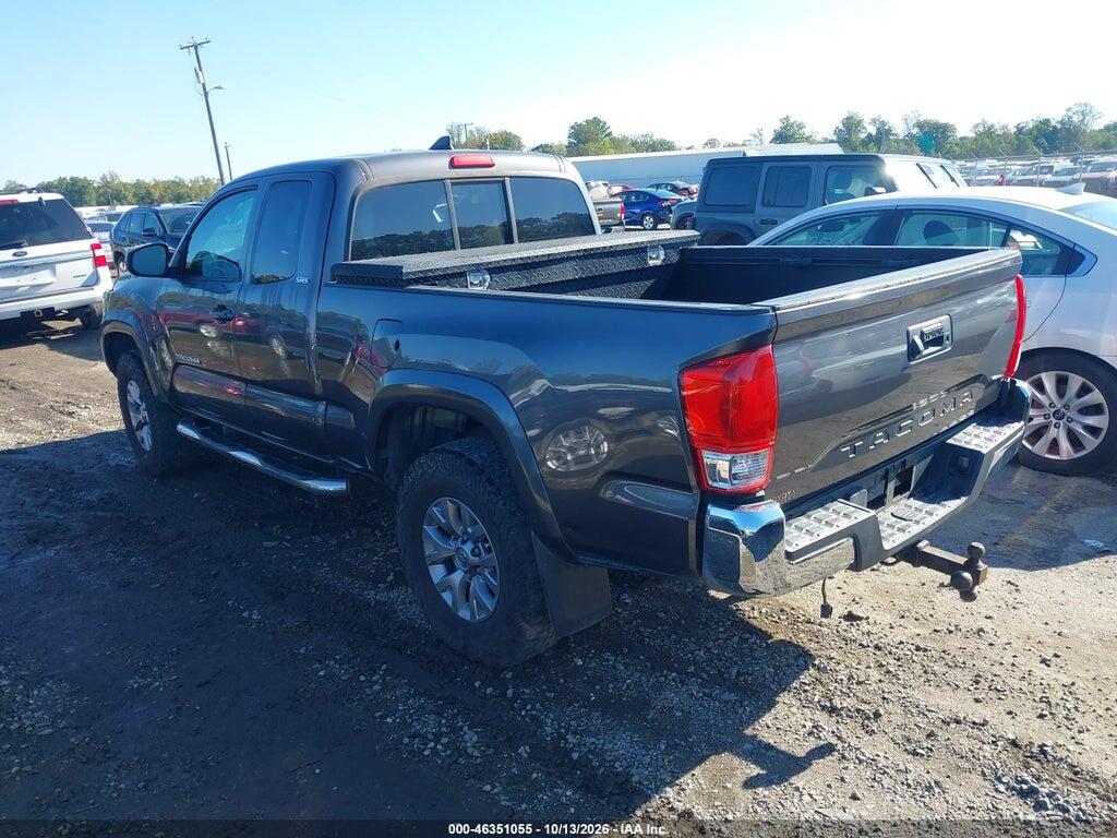 2016 TOYOTA TACOMA SR5 — Фото 3 из 16