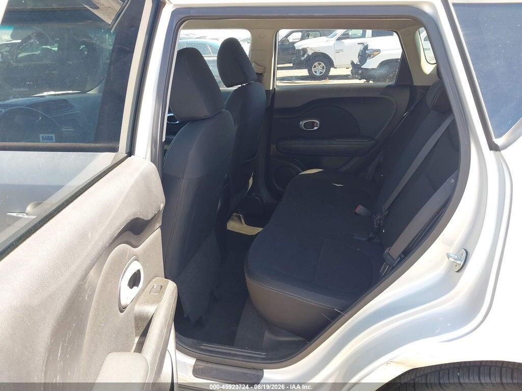 KNDJN2A28E7701045 2014 KIA SOUL photo no. 8