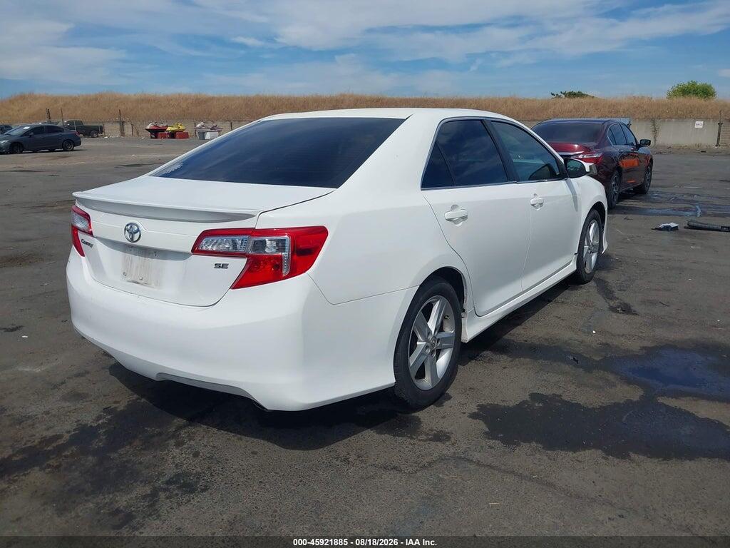 4T1BF1FK3EU350028 2014 TOYOTA CAMRY photo no. 4