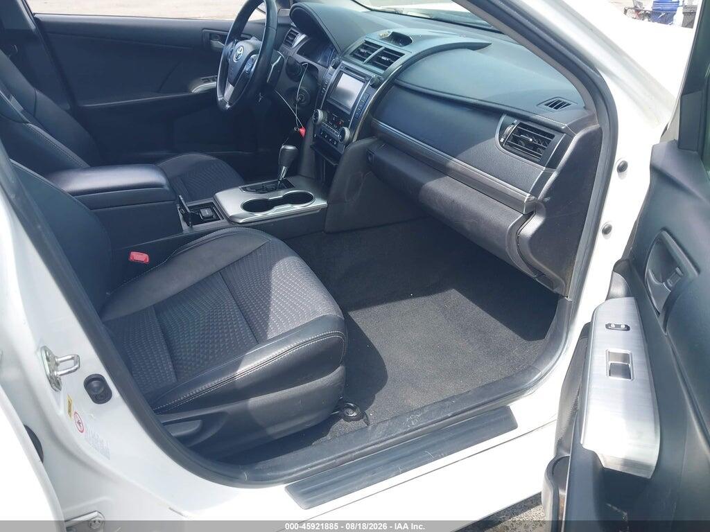 4T1BF1FK3EU350028 2014 TOYOTA CAMRY photo no. 5