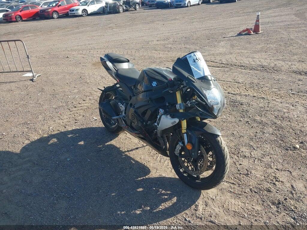 JS1GR7MAXE2101116 2014 SUZUKI GSX-R750 photo no. 1