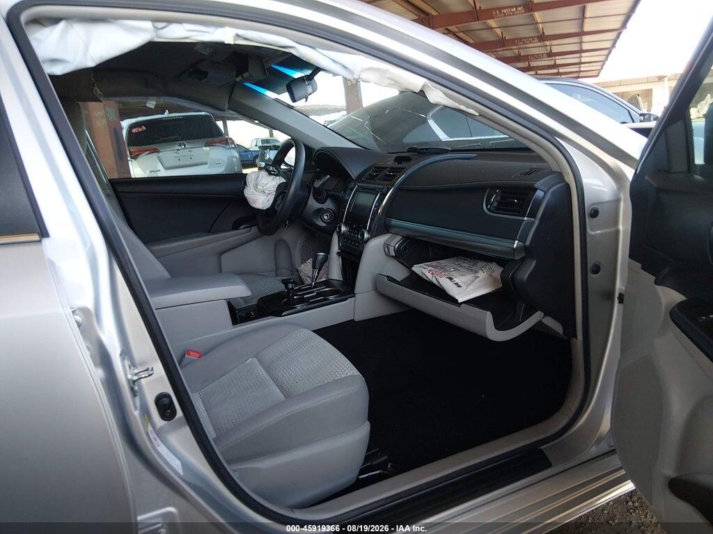 4T4BF1FK4ER424028 2014 TOYOTA CAMRY photo no. 5