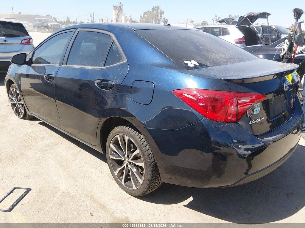 5YFBURHE1HP672006 2017 TOYOTA COROLLA photo no. 3