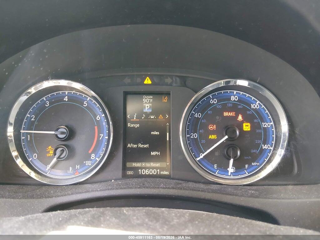 5YFBURHE1HP672006 2017 TOYOTA COROLLA photo no. 7