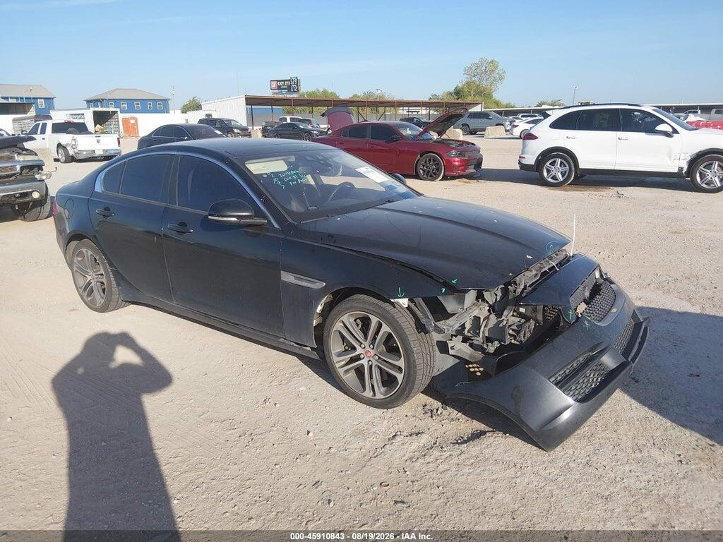2017 JAGUAR XE SAJAD4BV5HA955652