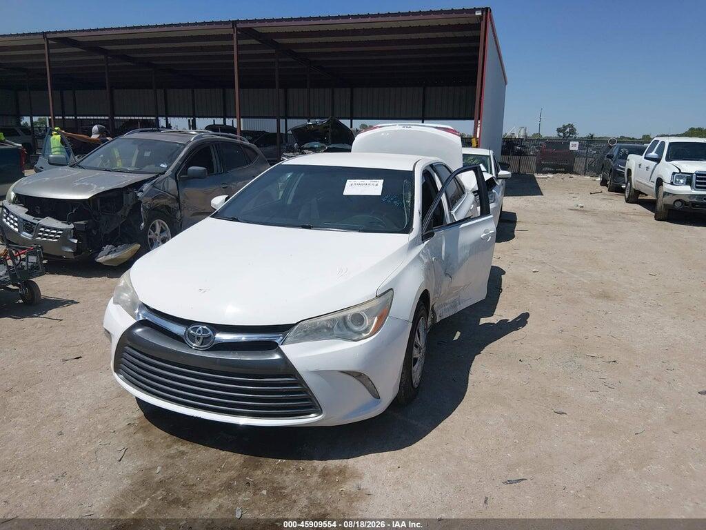 4T1BF1FK4HU777528 2017 TOYOTA CAMRY photo no. 2