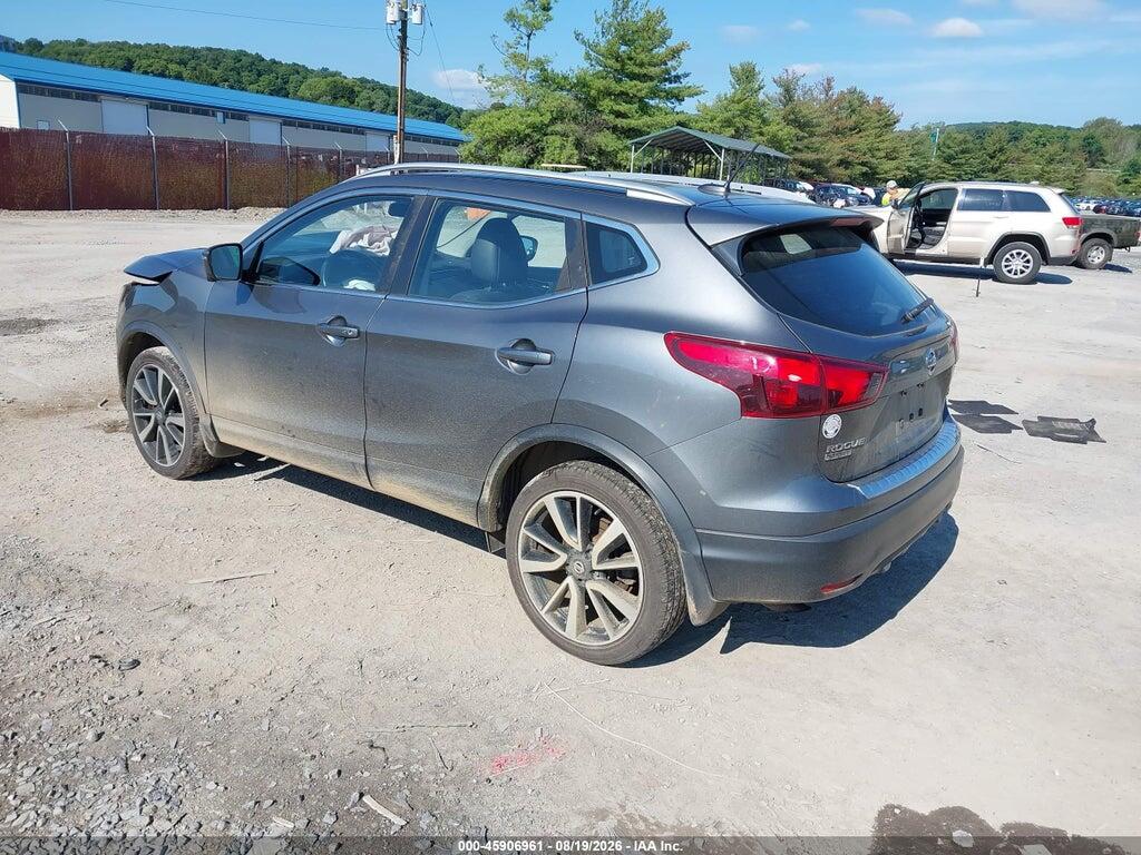 JN1BJ1CR9HW125256 2017 NISSAN ROGUE SPORT photo no. 3