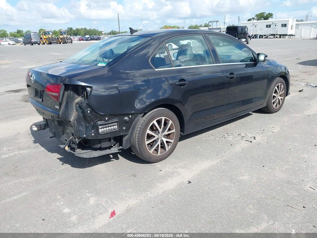 3VWDB7AJ5HM270763 2017 VOLKSWAGEN JETTA photo no. 4