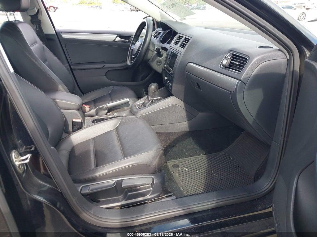3VWDB7AJ5HM270763 2017 VOLKSWAGEN JETTA photo no. 5