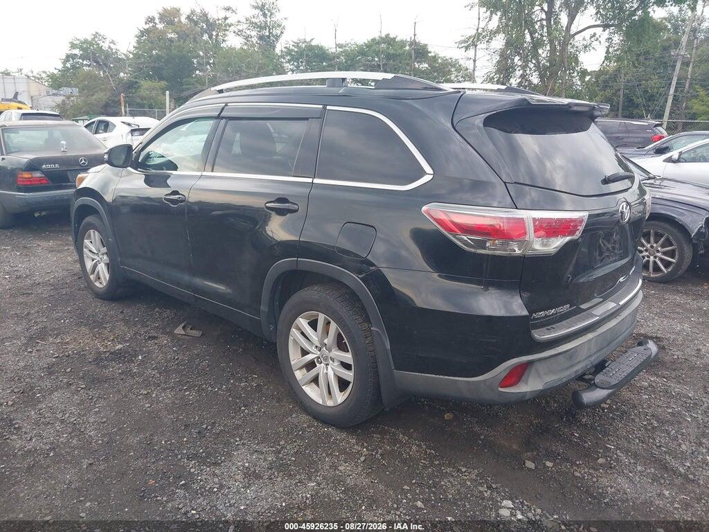 5TDBKRFH1FS163363 2015 TOYOTA HIGHLANDER photo no. 3