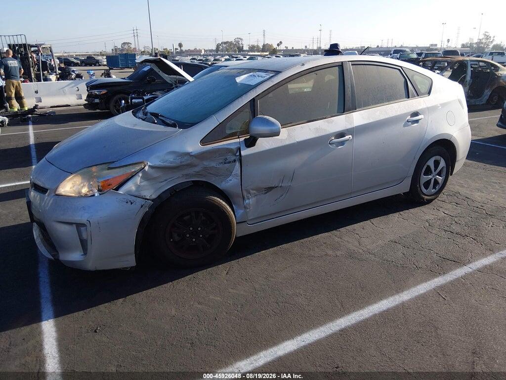 JTDKN3DU7F0451332 2015 TOYOTA PRIUS photo no. 2