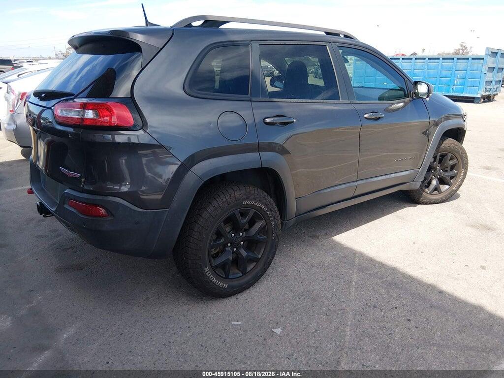 1C4PJMBS8GW151371 2016 JEEP CHEROKEE photo no. 4